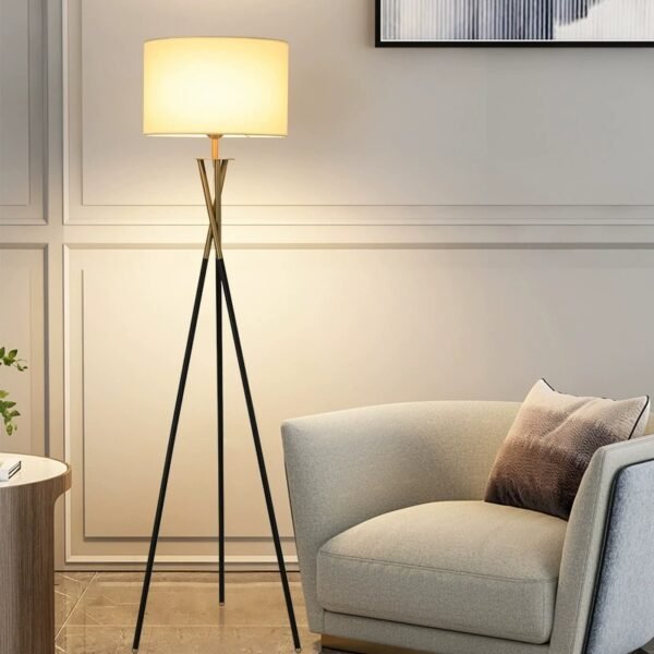 The Windsor Floor Lamp - Image 5