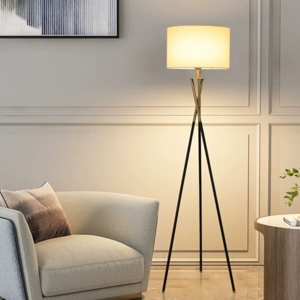 The Windsor Floor Lamp - Image 2
