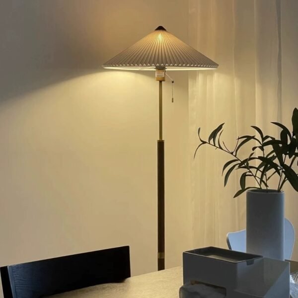 Classic Crest Floor Lamp - Image 5